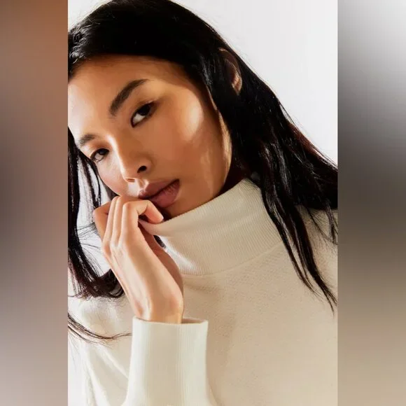 Free People Wonderful Pullover NWT - Picture 4 of 8